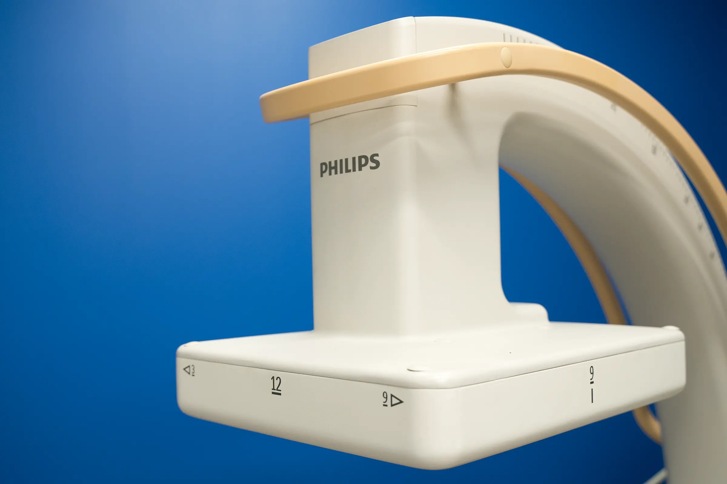 Philips Veradius Unity Rental C Arm Now